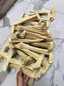 Poignées de tasses en bambou faites à la main du Vietnam pour gobelets réutilisables, emballages à emporter et projets d'artisanat personnalisés - Product Image 6