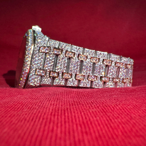 Reloj de Moissanita de Lujo de Alta Calidad, Reloj Personalizado con Incrustaciones de Diamantes para Regalo, Venta al por Mayor de Fábrica, Relojes de Cuarzo con Incrustaciones de Diamantes Estilo Hip Hop - Product Image 1