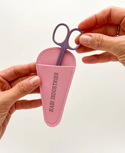 Custom Design Embroidery Scissors Wholesaler Professional Stainless Steel Thread Cutting <b>Shears</b> Crane Scissors Mini Heart Shape - Product Image 2