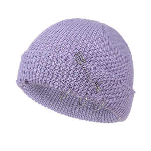 Gorros de Punto Personalizados con Perlas y Cristales al por Mayor, Gorros de Invierno Adornados para Marcas de Moda Estadounidenses, Suministro de Gorros al por Mayor para Boutiques B2B - Product Image 5