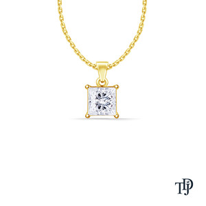 Colgante de oro de 10K con diamante solitario de corte princesa de cuatro puntas de 0.3 quilates, claridad VS1 (natural), con engaste en V, venta al por mayor y al por menor OEM - Product Image 5