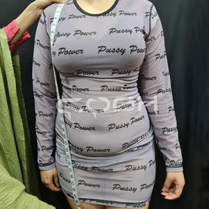 Robe moulante mini sexy de haute qualité avec imprimé intégral, idéale pour les soirées et le streetwear féminin - Product Image 5