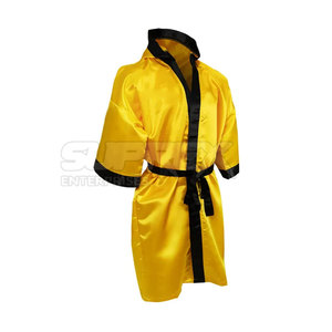 Bata de Boxeo Larga con Capucha, de Alta Calidad, Poliéster Ecológico, Bata de Boxeo Profesional, Colores y Tallas Personalizables - Product Image 2