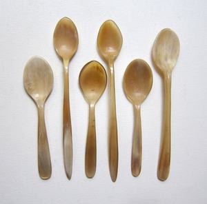 Cuchara de Cuerno Natural de Diseño Único y Calidad Superior para Culinaria y Decoración de Alimentos, Cuchara de Cuerno de Búfalo con Tamaño Personalizado - Product Image 5