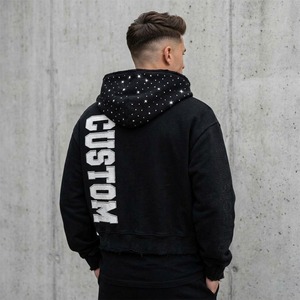 Sudadera con Capucha Negra Personalizada con Gráficos de Diamantes de Imitación y Estampado de Manos en Oración, Diseño Elegante de Ropa Urbana para Unisex - Product Image 4