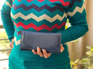 Nuevas y elegantes carteras coloridas únicas de cuero genuino hechas a mano, billetera de cuero reciclado para mujer, monedero multiusos, billeteras para tarjetas RFID - Product Image 2