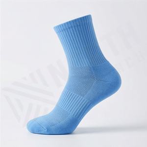 Chaussettes de sport à séchage rapide, chaussettes de compression pour la course à pied, couleur personnalisée, respirantes, performance athlétique, entraînement en salle de sport, fitness - Product Image 3