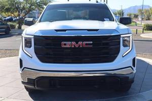Voiture d'occasion fiable 2025 GMC Sierra 1500 Pro 4 portes Crew Cab 5,8 pi. <span class=keywords><strong>SB</strong></span> (2,7 L 4 cyl. Turbo 8A) - Product Image 1