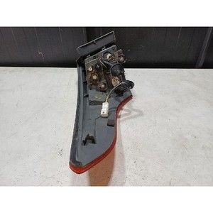 ไฟท้ายด้านขวา (ด้านคนขับ/ด้านผู้โดยสาร) รุ่น U 265502071R - Product Image 4