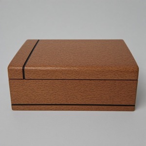 Estuche de viaje compacto premium para cigarros, hecho de madera, diseñado para un manejo conveniente y una protección confiable de los cigarros. - Product Image 2