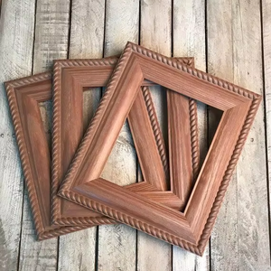 Marco de Fotos Cuadrado Ligero y Ecológico de Madera de Olivo Rústica |   Marco de Fotos de Madera Hecho a Mano con Soporte - Product Image 1