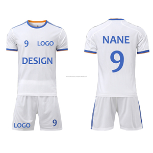 Tenue de football respirante, imperméable et écologique, séchage rapide, légère, ensemble d'équipe, design personnalisé, unisexe adulte, vente chaude - Product Image 1