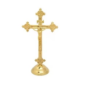 Crucifijo Tradicional de Latón para Decoración del Hogar, Sala de Estar, Mesa, Diseño Duradero para Uso en Iglesias - Product Image 1