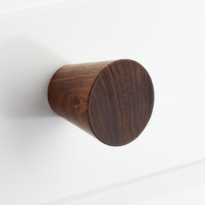 Perillas de Madera de Alta Calidad para Cajones, Tiradores de Puerta de Cocina, Perillas con Diseño Floral de Blossom Craft India - Product Image 5