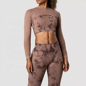 Ensemble deux pièces de leggings et hauts de yoga personnalisés avec logo pour femmes, vente en gros - Product Image 1