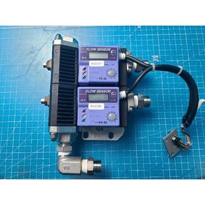 Regal FS-310S สวิตช์การไหลของของเหลวที่ใช้เป็นชิ้นส่วนอุปกรณ์เซมิคอนดักเตอร์รุ่นเก่า - Product Image 2
