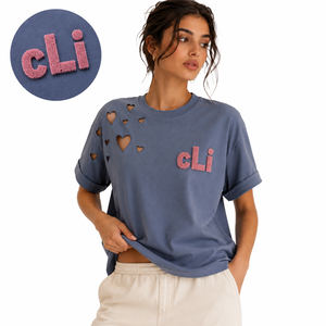 T-shirt tendance pour femme avec découpe en forme de cœur, broderie chenille, logo personnalisé, coupe décontractée, manches repliées, coton épais - Product Image 5