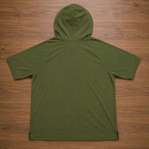 Sudadera con Capucha de Manga Corta para Hombre, Color Verde Oliva, Manga Raglán, Cordón Ajustable, Bolsillo Tipo Canguro, Corte Regular - Product Image 5