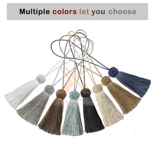 Borlas de Hilo Metálico con Logotipo Personalizado, Color y Tamaño a Medida, Marca MAXPRO INTERNATIONAL, Hechas en Pakistán con Poliéster y Nailon Ecológicos de Alta Calidad - Product Image 3