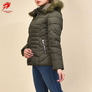 Vestes matelassées modernes et élégantes pour femmes, idéales pour l'hiver, couleur unie, fermeture éclair intégrale, vêtements de sport. - Product Image 3