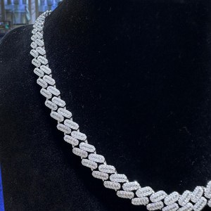 Chaîne cubaine en argent 925 avec moissanite ronde de 12 mm testée au diamant, collier hip-hop, cadeau pour homme, idéal pour les rappeurs et les soirées. - Product Image 3