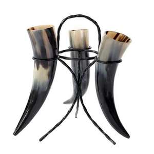 Jarra Vikinga Artesanal de Cuerno de Búfalo en Forma de Campana con Acabado Natural, Diseño Vintage, Reutilizable para Hidromiel y Cerveza, Venta al Por Mayor - Product Image 5