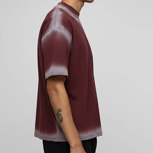 Camiseta de cuello redondo con diseño moderno para verano, estilo oversized, efecto deslavado, para hombre, con logo impreso personalizado, transpirable, tipo Ringer. - Product Image 2