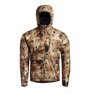 Vêtements d'extérieur haute performance avec tissu respirant, veste de chasse pour une utilisation active, veste de chasse - Product Image 1