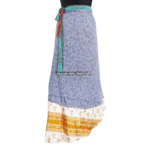 Sarong réversible en soie vintage fait main, paréo, jupe, robe tube, style bohème, multicolore, vêtement d'été confortable - Product Image 5
