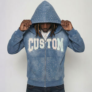 Sudadera con capucha unisex extragrande con cremallera, de mezclilla lavada hecha a mano, con adornos de pedrería bordados y apliques deshilachados con gráfico de letras. - Product Image 3