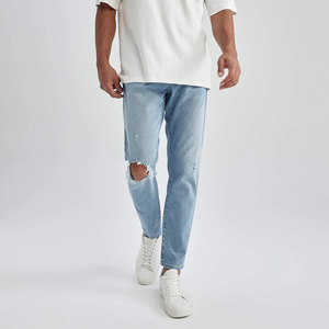 Hot Sale Stonewashed Denim <b>Jeans</b> for Young Men High Street Style Light Blue RegularSlim Fit <b>Elastic</b> Cotton Pant - Product Image 5