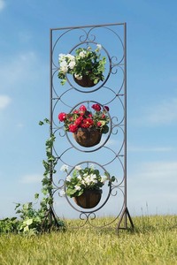 Elegant Cast Iron Powder Coated Eco-Friendly Wall Mounted Plant Hanger with Woven Basket for Outdoor Garden Decor - Product Image 3
