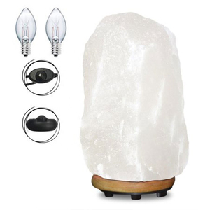Lampe de table décorative de style accent pour les intérieurs contemporains, lampe de sel de l'Himalaya blanche au caractère naturel et au design magnifique - Product Image 4