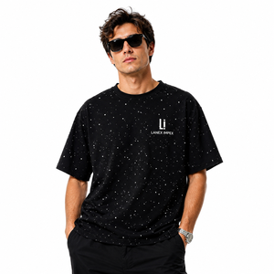 เสื้อยืดคอกลมสีดำประดับเพชรเทียมสำหรับผู้ชาย ทรงโอเวอร์ไซส์ สไตล์สตรีทแวร์ลำลอง แขนสั้น พิมพ์ลายกราฟิก ผลิตจากโพลีเอสเตอร์คุณภาพพรีเมียม - Product Image 2