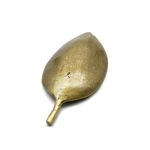 Plat de service en aluminium en forme de feuille d'or, plateau décoratif poli pour fêtes, mariages et restaurants - Product Image 6
