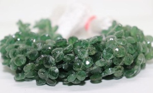 Perles en forme de coeur à facettes en quartz fraise verte 7-8mm 8 pouces avec coupe latérale fraise pour la fabrication de bijoux - Product Image 2
