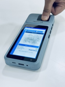 Terminal biométrique mobile robuste MOXA 52, scanner d'empreintes digitales optique, capture de visage, QR code, Android 12, 4G, double SIM, 5 pouces, 256 Go - Product Image 1
