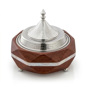 Casseroles en métal avec poignées en acier inoxydable, design minimaliste, revêtement céramique antiadhésif durable, respectueuses de l'environnement, compatibles four/lave-vaisselle - Product Image 6