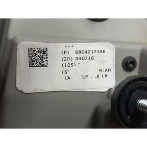 ชุดไฟท้ายด้านนอกซ้าย 300 II ปี 2011-2014 มือสอง ของแท้ OEM 68042175AE รับรองมาตรฐาน OE ใช้ได้กับรถยนต์ทั่วไป - Product Image 5