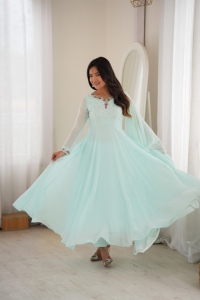 Nouvelle Robe Longue Slim Fit en Georgette Fox à Séchage Rapide pour Fête Hiver/Été avec Ensemble Dupatta et Bas de Robe – Mode Ethnique Féminine - Product Image 1