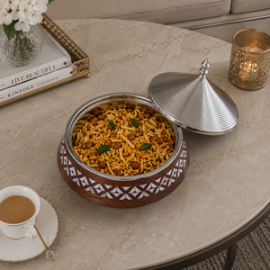 Casserole de luxe artisanale en bois et acier inoxydable isolée avec incrustation décorative, pot de service alimentaire isotherme, ustensile de cuisine haut de gamme - Product Image 4