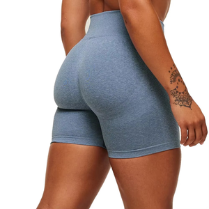 Shorts de sport pour femmes à taille haute, couleur unie, tricotés, respirants, en spandex et polyester - Product Image 3