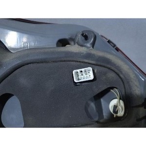 Feu arrière droit d'occasion Equus 924023N000 - Product Image 6