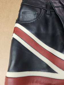 Pantalon en cuir évasé personnalisé pour femmes avec motif Union Jack |   Pantalon pattes d'éléphant en cuir véritable doux de qualité supérieure |   OEM Private Label Fashion Ma - Product Image 4