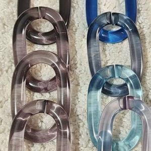 Cadena de Resina Personalizada con Tema de Amor para Decoración del Hogar, con Alta Transparencia y Varios Colores - Product Image 2