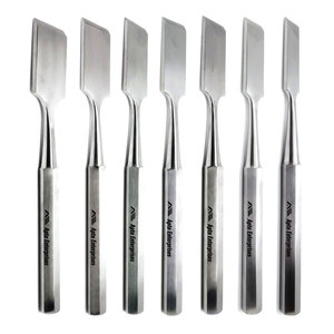 ชุดเครื่องมือผ่าตัดกระดูก Hibbs Osteotome ขนาด 9 นิ้ว  ชุดสิ่วและเครื่องมือแกะกระดูกสำหรับศัลยกรรมกระดูก ทำจากเหล็กกล้าไร้สนิม - Product Image 4