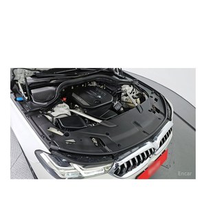 BMW Gran Turismo GT 620d M Sport 2024, Diésel, Automático, 48,972 km, Volante a la Izquierda - Product Image 6