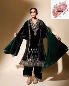 Conjunto de Top y Pantalón Palazzo de Terciopelo Viscosa Pesado para Fiesta de Boda con Dupatta, Traje Bordado con Lentejuelas de Terciopelo Viscosa Pesado - Product Image 3