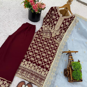 Ensemble pantalon en faux georgette épais avec broderie à points de chaînette et sequins, et dupatta entièrement cousu, tenue ethnique de soirée - Product Image 1
