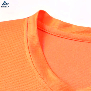 Meilleur fournisseur d'uniformes de football pour adultes, personnalisables avec votre nom ou logo, OEM ODM, en matière douce au toucher, nouveau style, pour la course et le sport. - Product Image 4